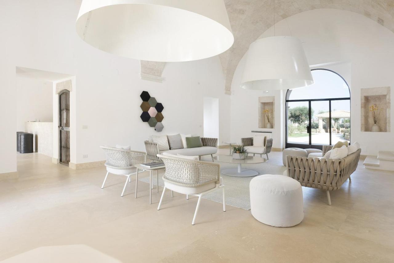 Masseria Antonio Augusto 莱韦拉诺 外观 照片